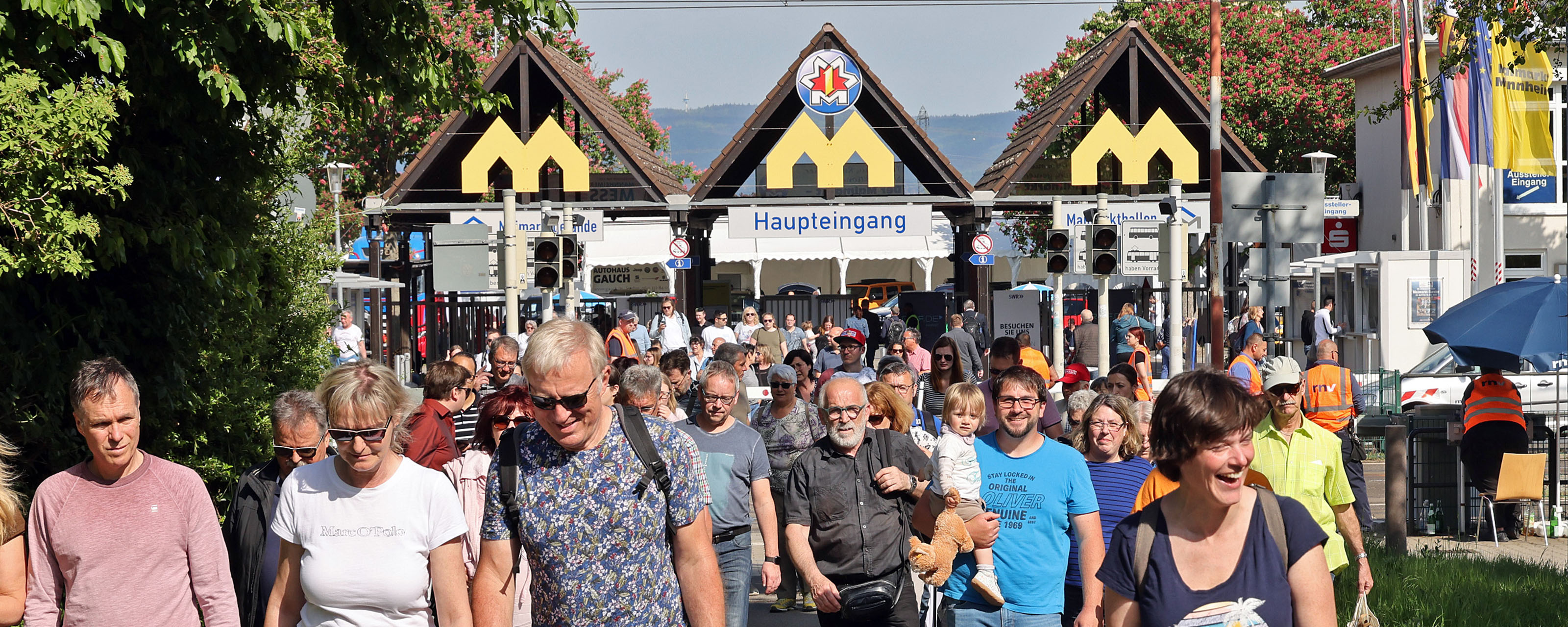 Maimarkt Messe Eingang